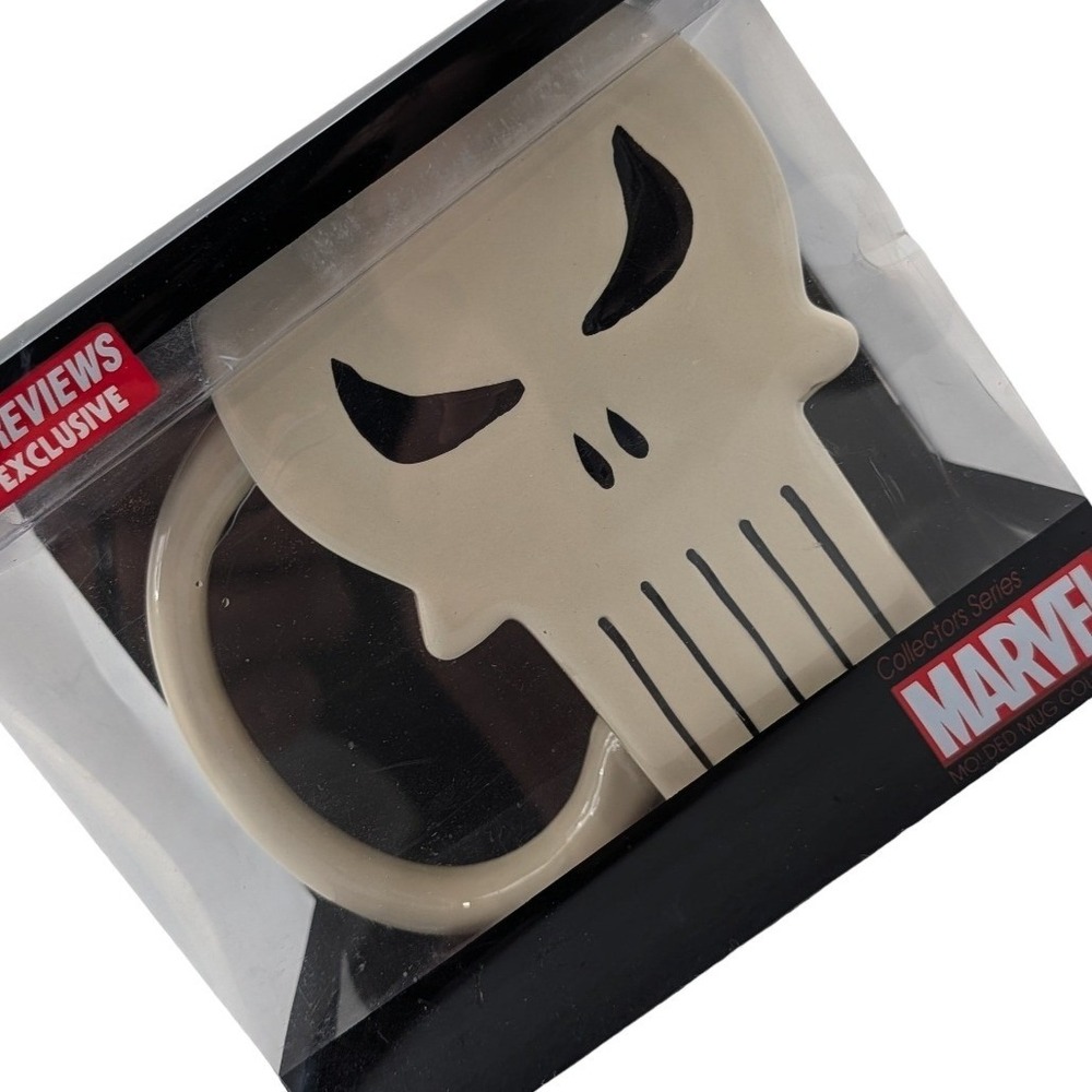 Marvel Punisher Molded Mug Off-White Previews Exclusive Comic Core NEW